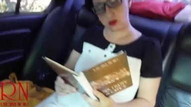 dia mengantar istri bosnya pulang