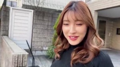 Tak mampu menahan hasrat seksualnya yang tak terkendali,