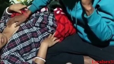Gadis Desi asli chudai dengan malam di musim dingin bercinta keras dan menjilati vagina