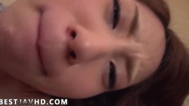 memperkenalkan perspektif ekstrem tentang pengalaman seksualnya