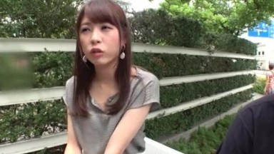 Ia belum punya pacar selama kurang lebih satu tahun