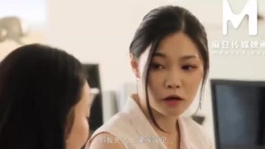 Seksi Gunakan Seks Setelah Sekolah untuk Memberikan Manfaat Seksual