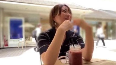 wanita mengizinkan ku untuk bercinta dengan nya