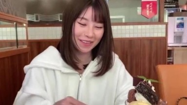 wanita mudah dan berdada besar ini di perkosa