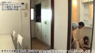 Koleksi seks creampie intens dan sensual yang dipilih dengan cermat bersama 30 wanita dewasa berusia 30