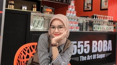 baru kerja berapa hari wanita ini di perkosa sama boss kerja cafe