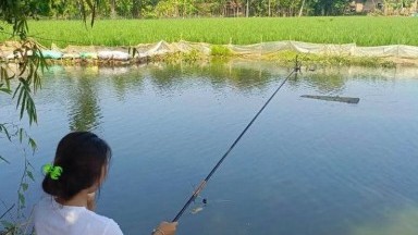 wanita ini ikut mancing setelah mancing ngentot