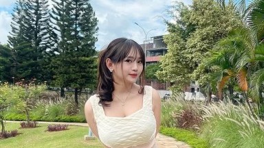 Memek Becek Crot Dalam