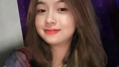 wanita cakep isep kontol ku sampek nembak