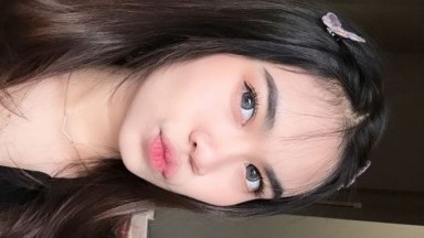 wajah yang cutte di kentot kesakitan