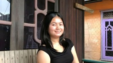 tante yang mbull enak banget isapan nya