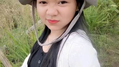 gadis omek lagi bahas video dewasa