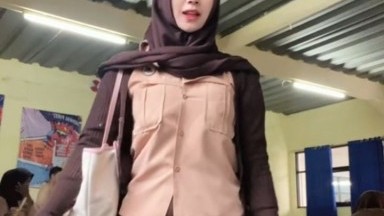 murid SMA Main Sama Guru