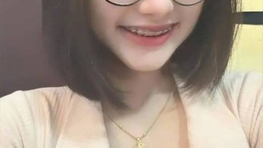 Tobrut montok becek colcol