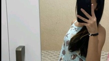 Tadinya gak mau eh lama lama-mau