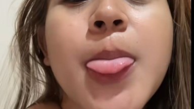 ga sanggup di entod sama tante