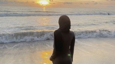 adegan tidak untuk di tiru lai anal di lip