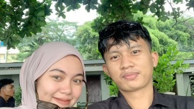 cek Pasutri Jilbab Hitam Ngewe