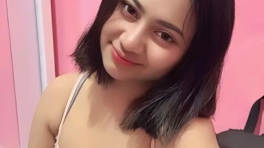 JANDA SEMPIT HAMPIR NANGIS