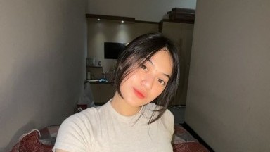 Abg cantik pamer sampai keringatan