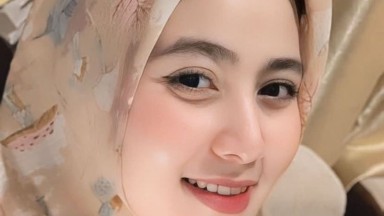 Hijab Toge Colmek di Toilet