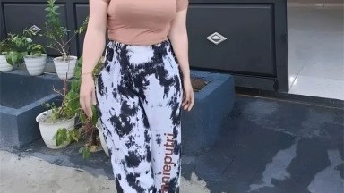 sebelum main tante oleskan kontol dengan pelicin