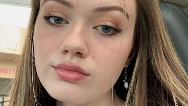 di bangun in istri pagi pagi