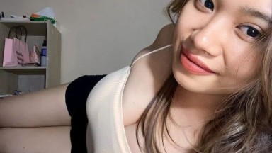 kontol aku di ulek ulek sama wanita ini