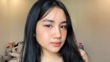 wanita akan nugging lama karena di masukan kontol besar