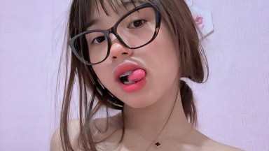 tante girang yang lagi joget enak banget lihat toketnya