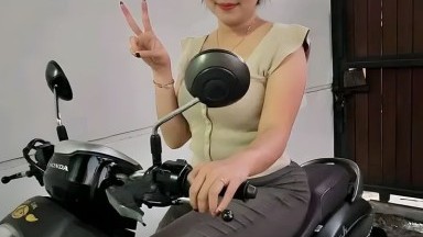 tante culik brondong