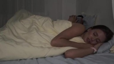 meniduri saudara tiriku&comma; dia sudah basah