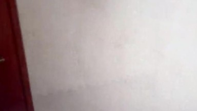 aku sedang meniduri tetangga