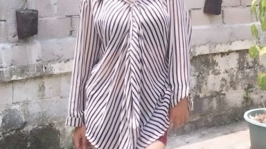 pacar sambil horny di kamar nya