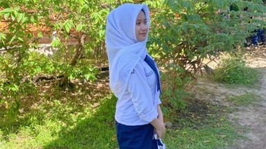 viral anak esmpe yang lagi terpanas