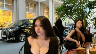 main sama tante yang lasak banget main nya