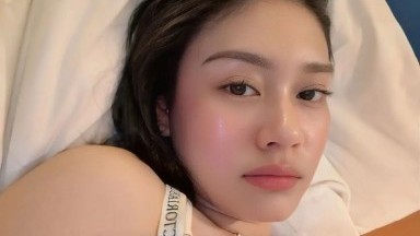 cewek barges mintak di temenin tidur nya