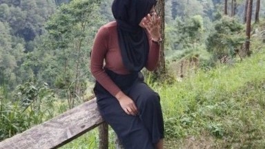 gadis pepek nya belum tumbuh bulu imut kali