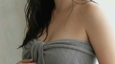 cewek cakep lagi live sambil pegang nenen