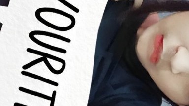 anak remaja cina punya dada yang bulat