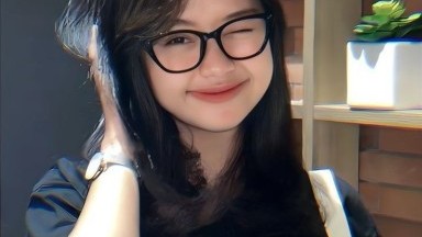 cewek skena sering nongki ntah ngapain dia lama di kamar mandi