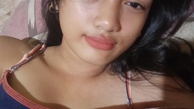 adik lagi di rumah di perkosa nya sampek kasar