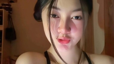 masukin kontol dengan perlahan dan menikmati banget