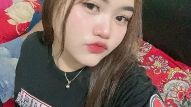 ada aja tingkah cewek ini bisa sange sama boneka