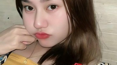 si cewek gelisa di jilat memek nya