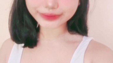 nanda wanita begek banget lagi live