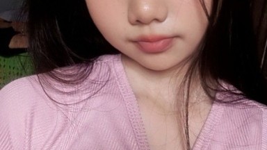 cewek montok ini codsplay jadi anak sekolah jepang