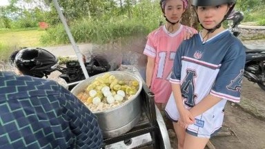 2 gadis di perkosa sama 1 cowok